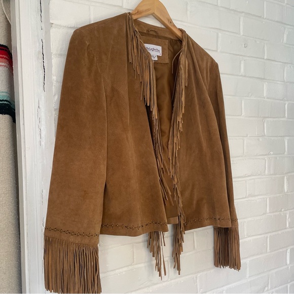 The Last Best Place Tan Suede Fringe Jacket Vintage Beauty Size Medium Festival - Picture 3 of 12